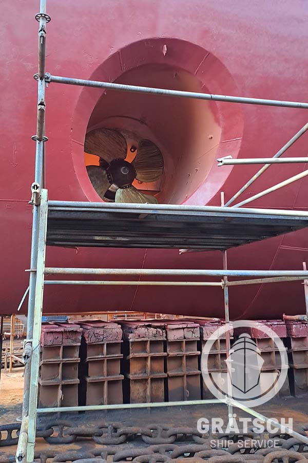 ship service thruster 02